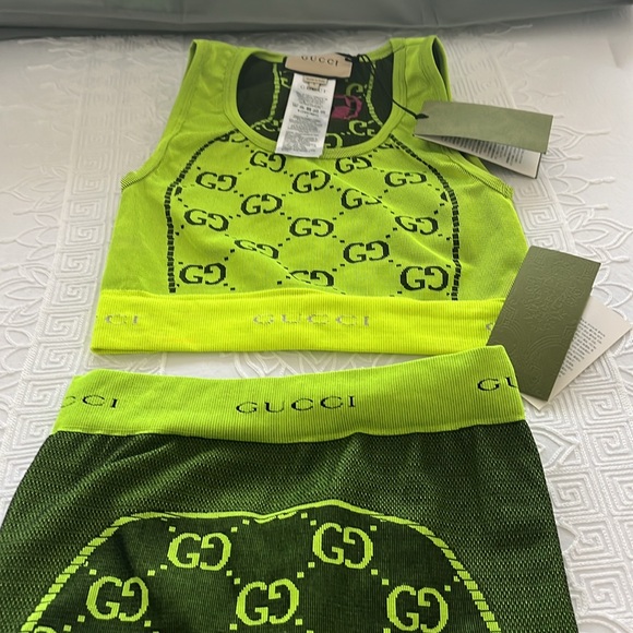 Gucci Authentic Matching set Leggings plus top. Both small. Never worn with tags - Picture 6 of 6